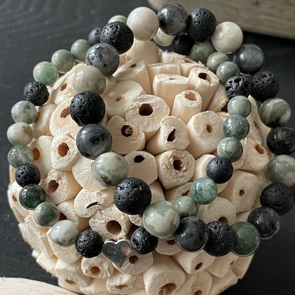 Natural Stone Beaded Bracelet Set Lava Jasper & Labradorite - Picture 1 of 10